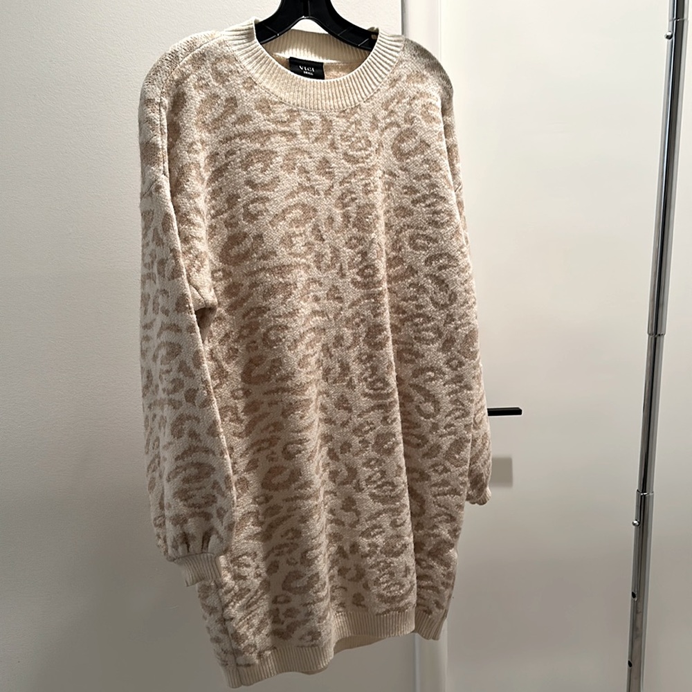 Vici leopard sweater dress